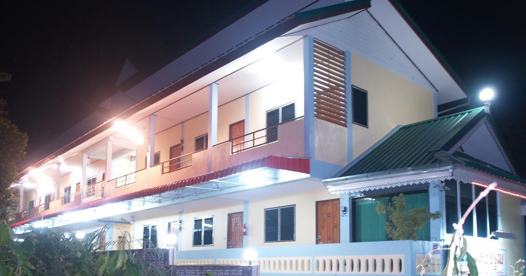 Sangaroon Hotel Pua Exteriér fotografie