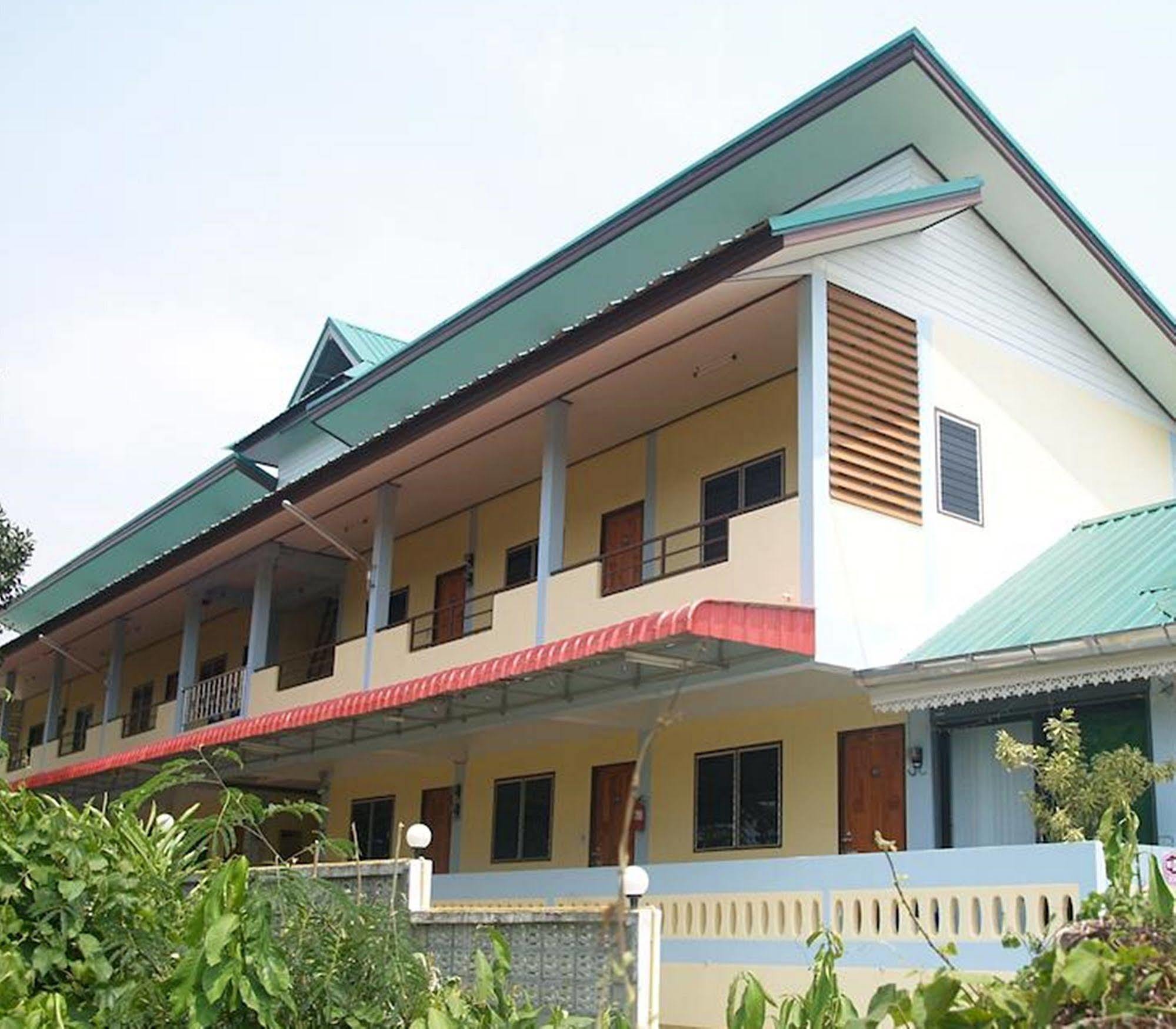 Sangaroon Hotel Pua Exteriér fotografie