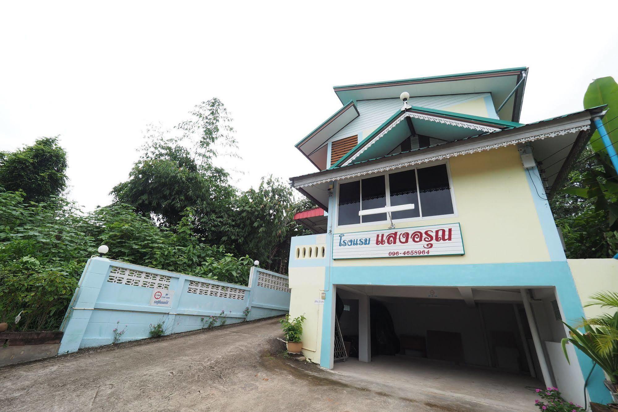 Sangaroon Hotel Pua Exteriér fotografie